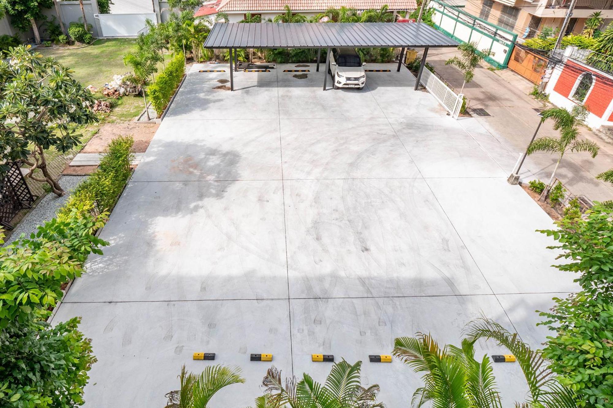 Luxe Residence Pattaya Eksteriør bilde
